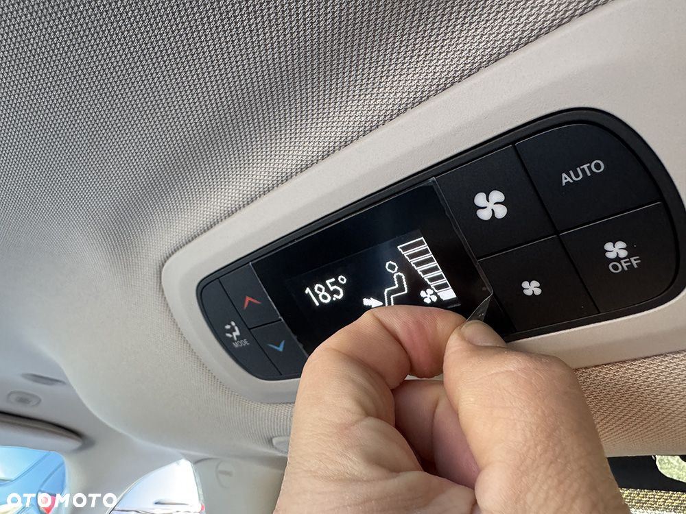 Chrysler Pacifica - 18