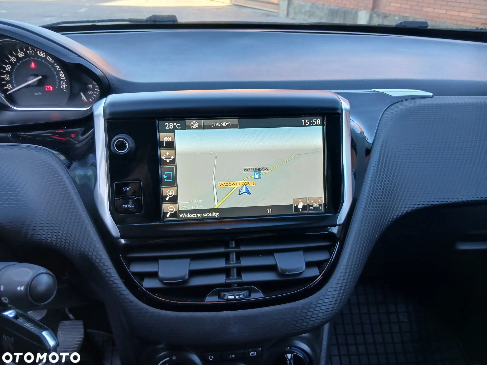 Peugeot 2008 - 14