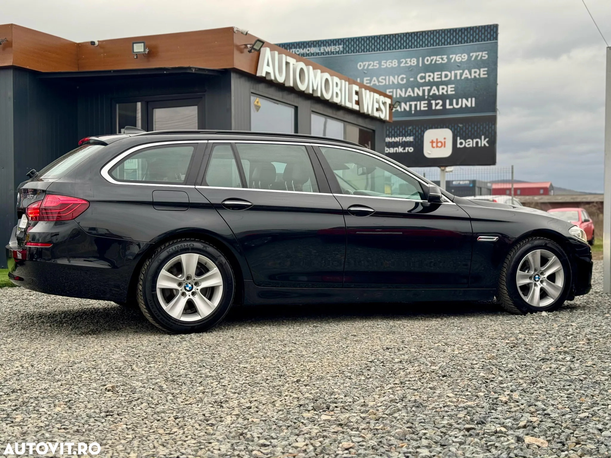 BMW Seria 5 520d Touring Aut. Luxury Line - 4