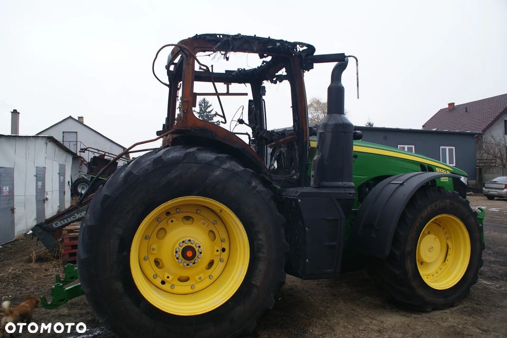 John Deere 8320R - 6