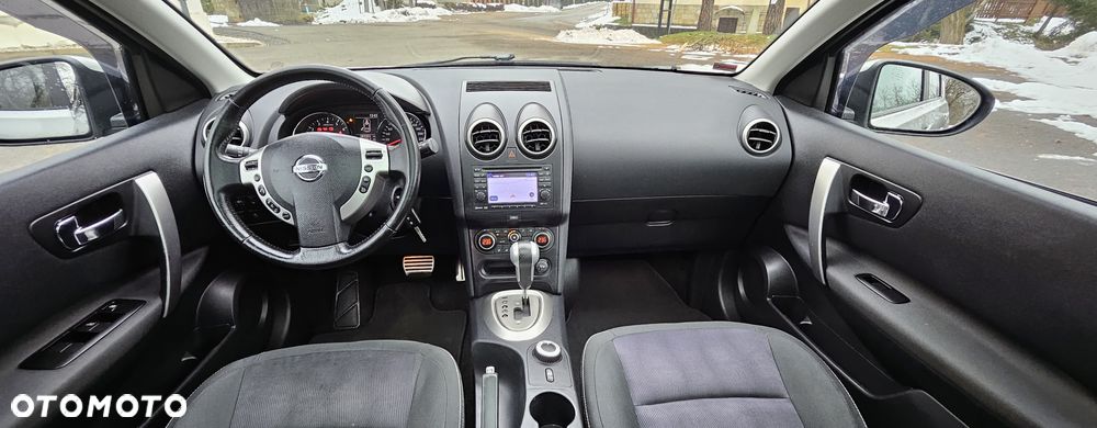 Nissan Qashqai 2.0 4 x 4 CVT 360 - 16