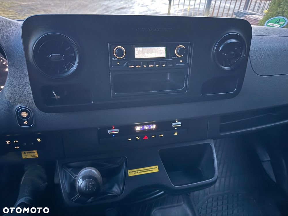 Mercedes-Benz Sprinter 319 CDI 3.0 - 17