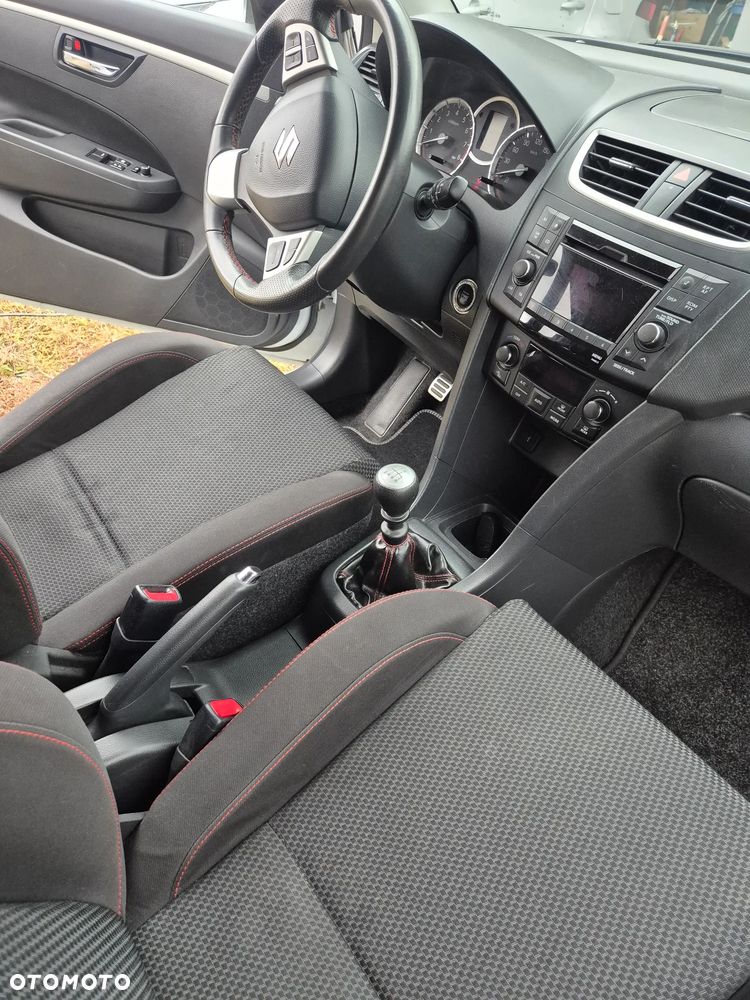 Suzuki Swift 1.6 Sport - 4