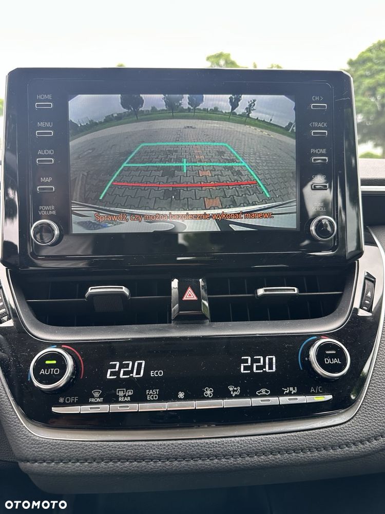 Toyota Corolla 1.8 Hybrid Comfort - 16