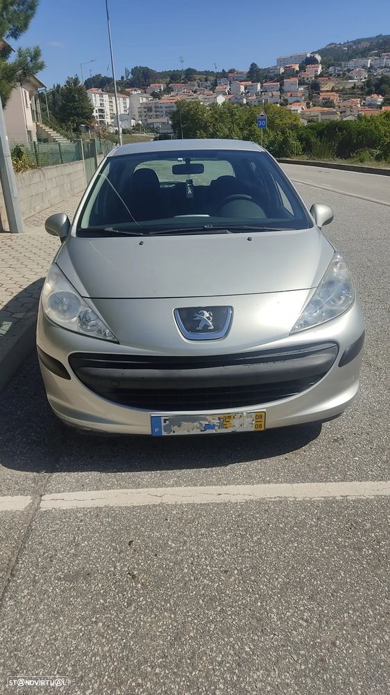 Peugeot 207 1.4 HDi Trendy - 5