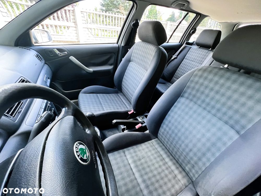 Skoda Octavia - 10