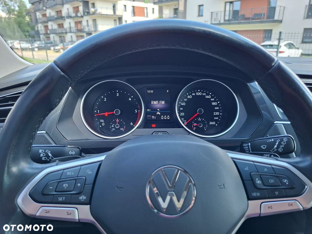 Volkswagen Tiguan - 21