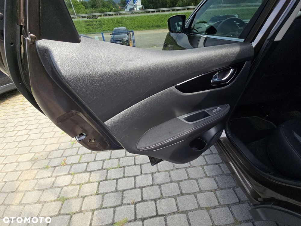 Nissan Qashqai - 27
