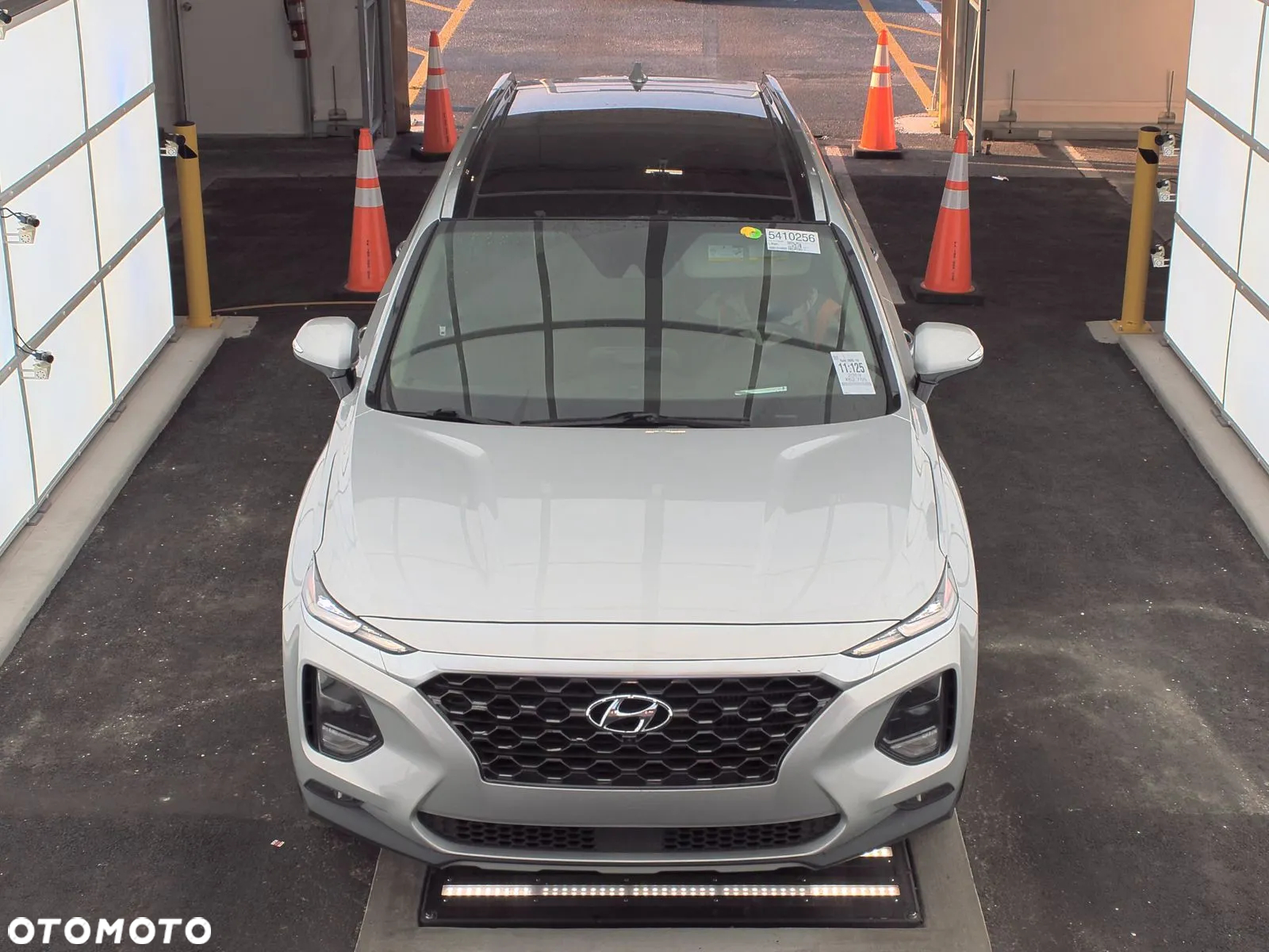 Hyundai Santa Fe - 2