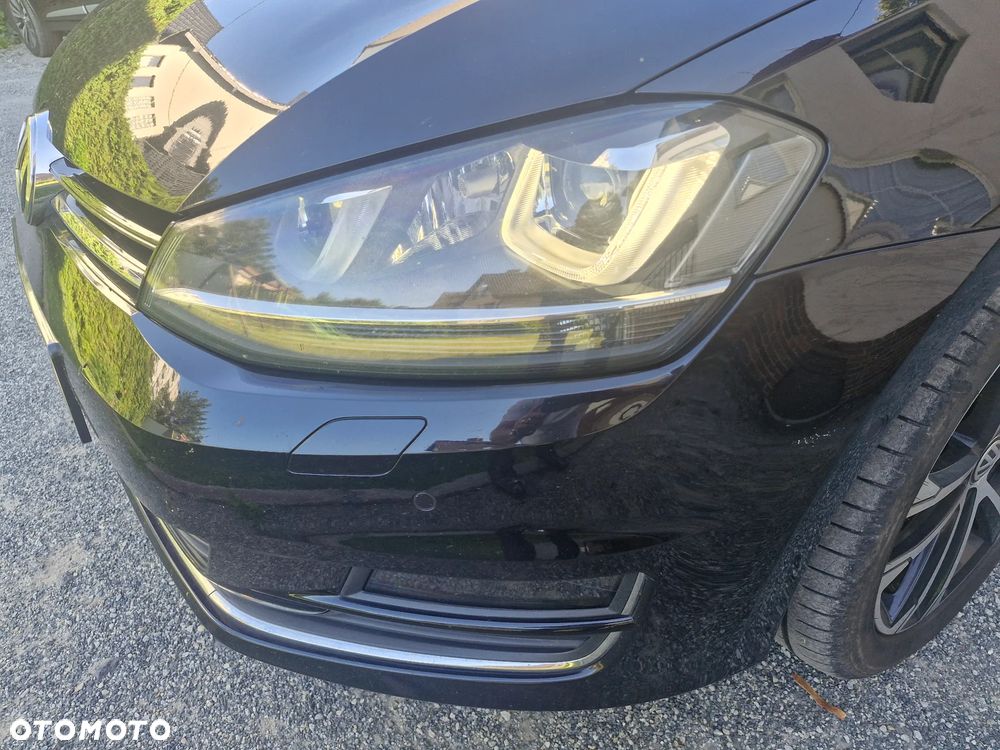 Volkswagen Golf 1.2 TSI Highline - 12