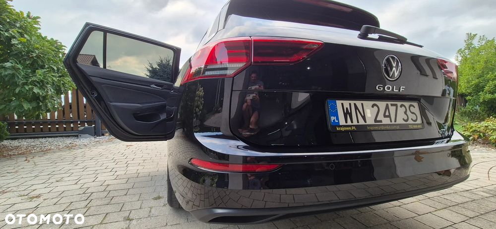 Volkswagen Golf 1.5 eTSI Life DSG - 9