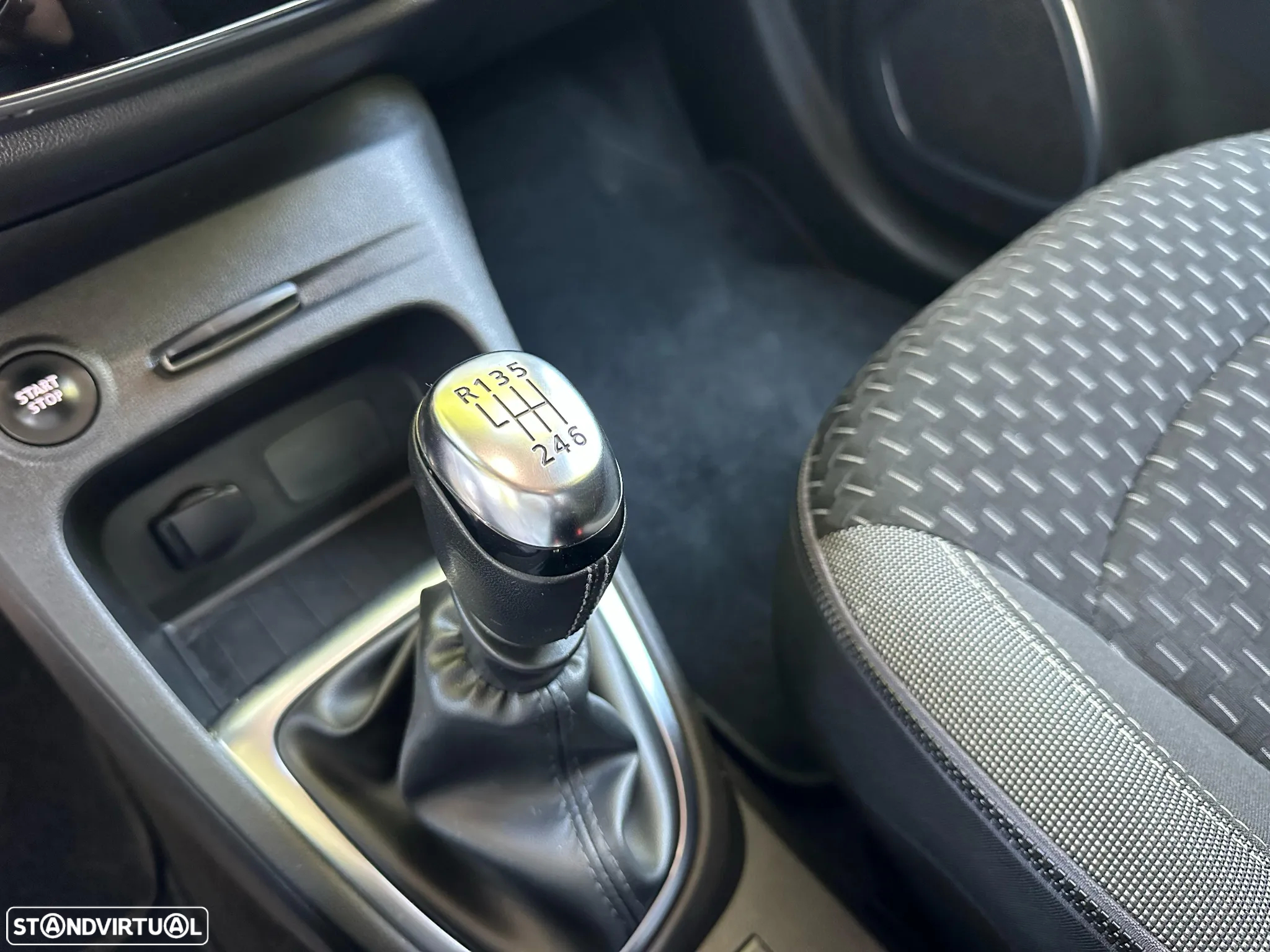 Renault Captur ENERGY dCi 110 Intens - 21