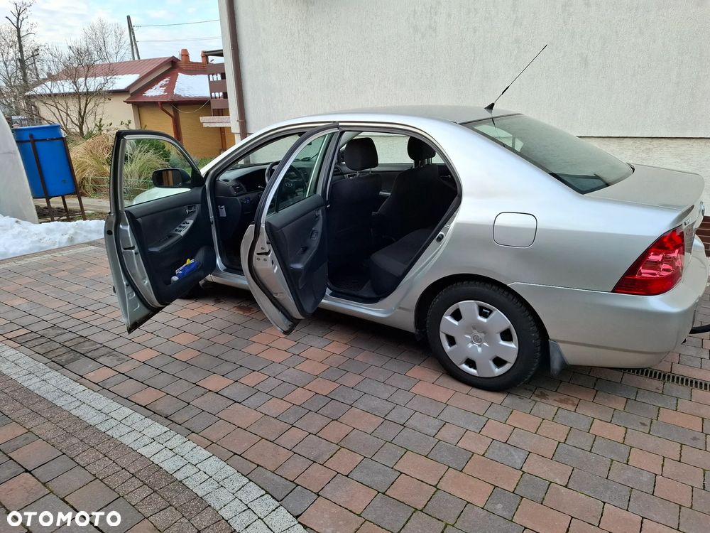 Toyota Corolla 1.4 VVT-i Terra Polaris - 6