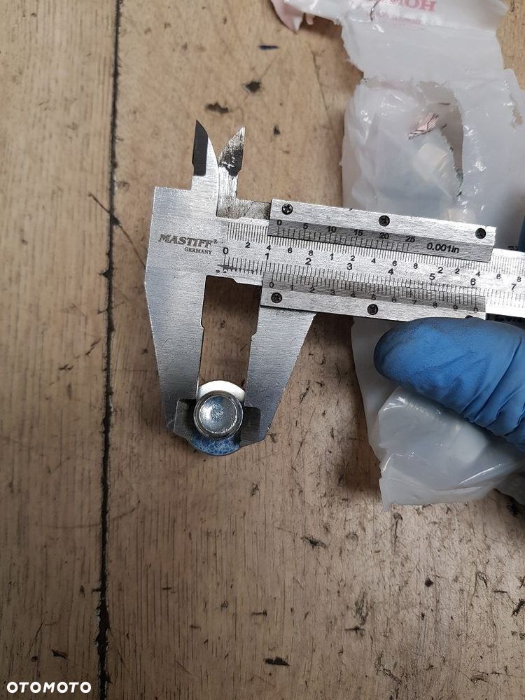 Śruba spustu oleju Honda TRX250 TRX420 TRX500  92800-12000 - 6