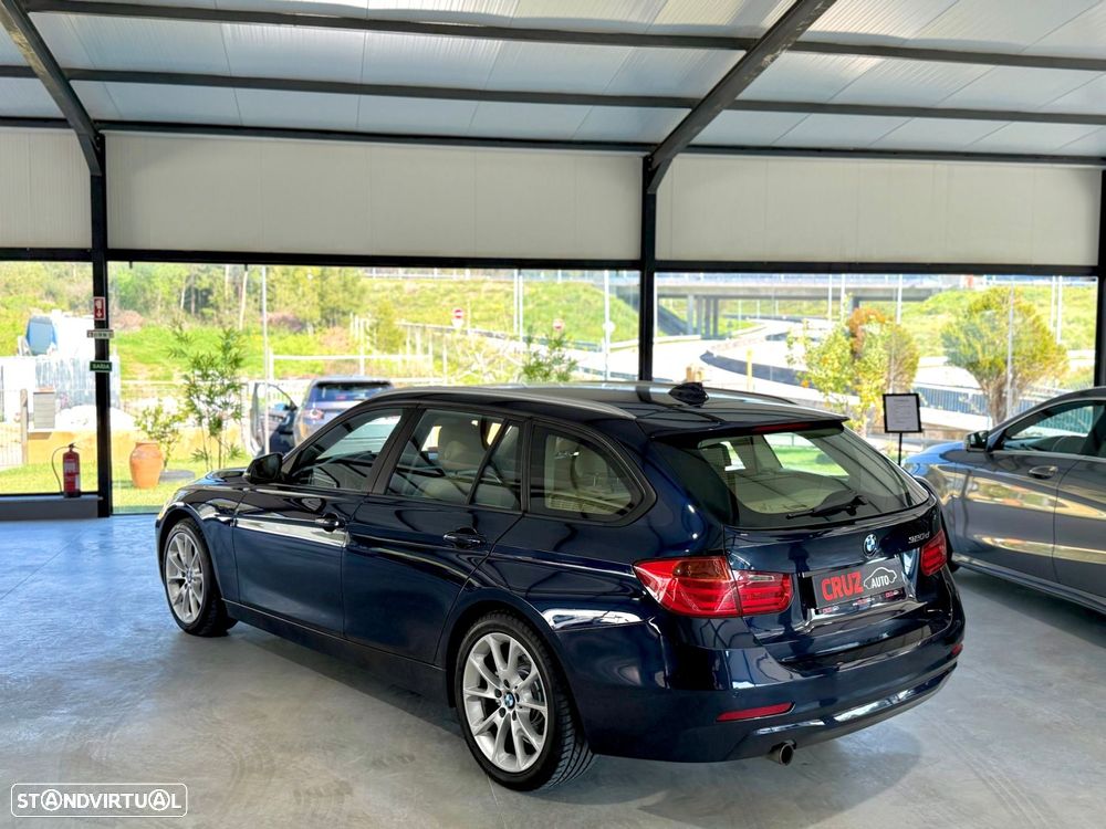 BMW 320 d Line Luxury - 9