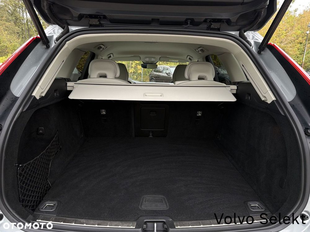 Volvo XC 60 - 19