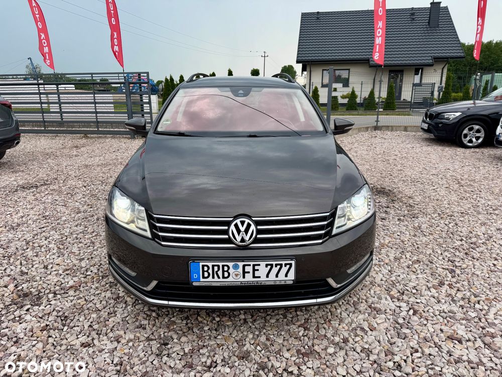 Volkswagen Passat - 38
