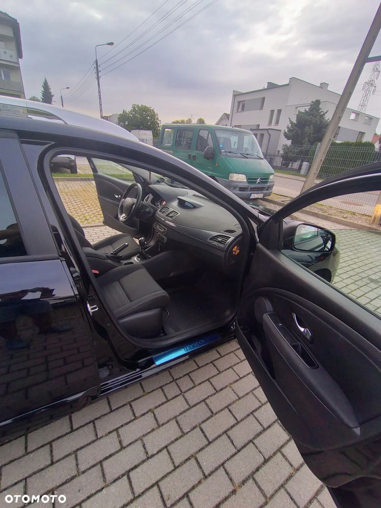 Renault Megane 1.2 16V TCe Energy Limited EU6 - 12