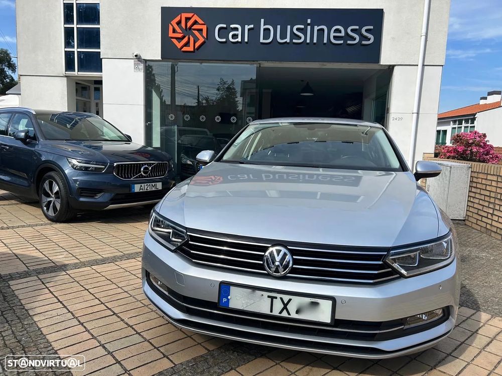 VW Passat 1.6 TDI Confortline - 9