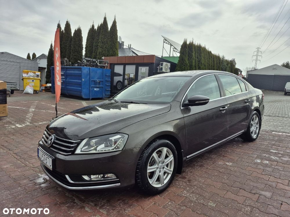 Volkswagen Passat 2.0 TDI Comfortline - 40