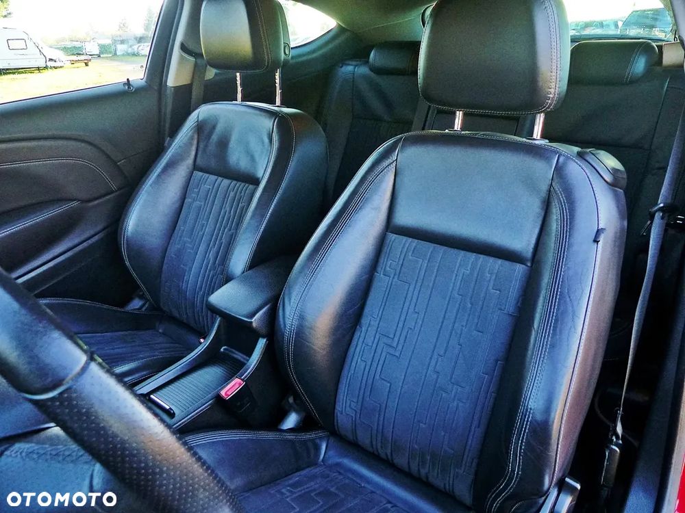 Opel Astra 1.6 Turbo Cosmo - 21