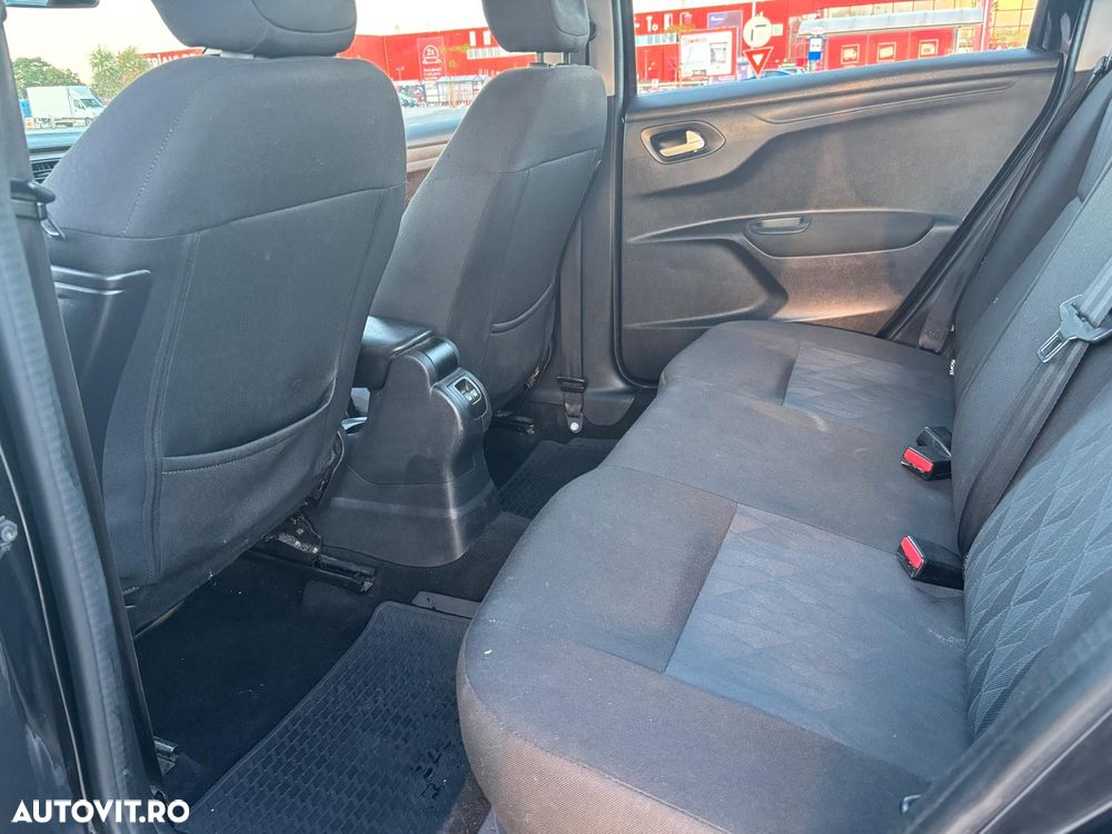Citroën C-Elysée 1.5 BlueHDi 100 S&S BVM6 Live - 14