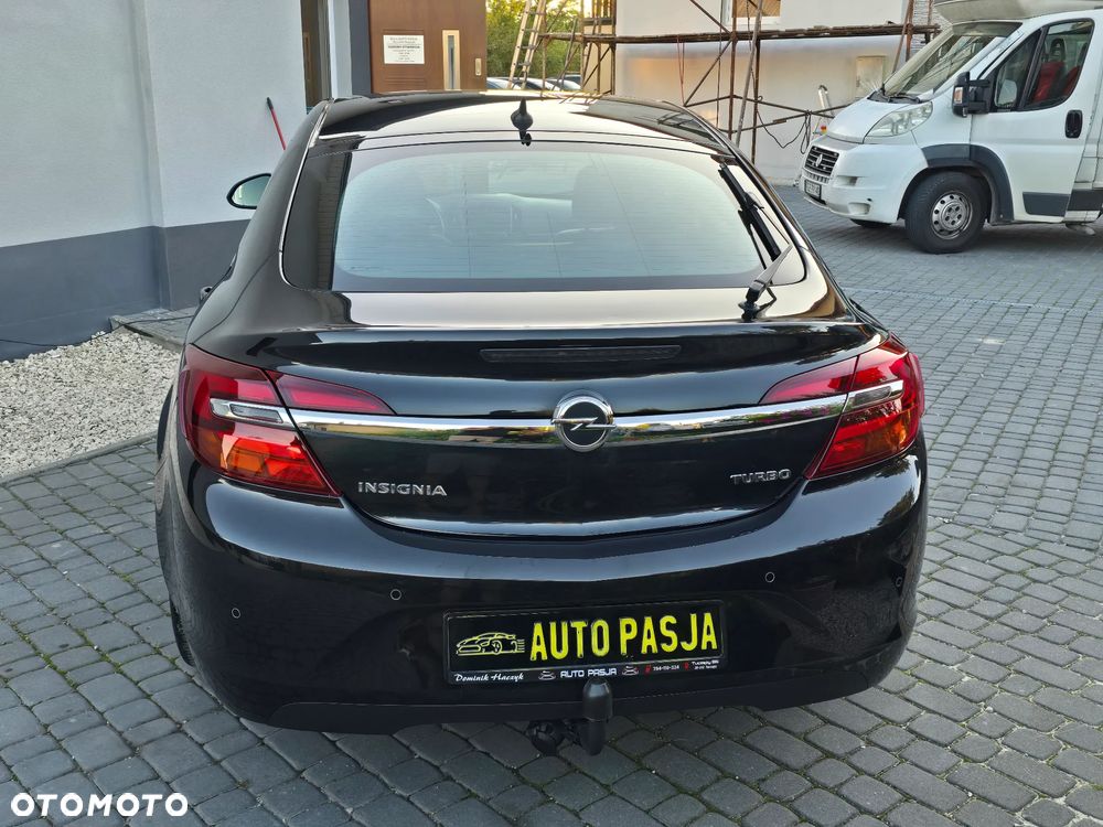 Opel Insignia 1.6 T Cosmo S&S - 16