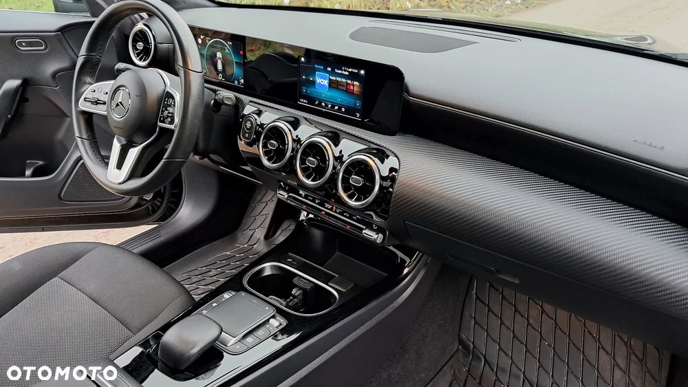 Mercedes-Benz CLA 200 d 8G-DCT Special Edition - 22