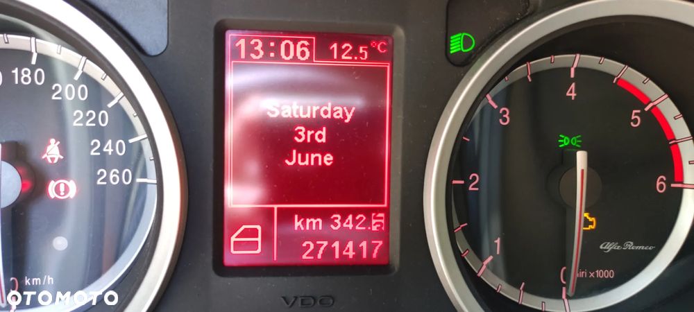 Alfa Romeo 159 1.9 JTDM 16V DPF Distinctive - 25