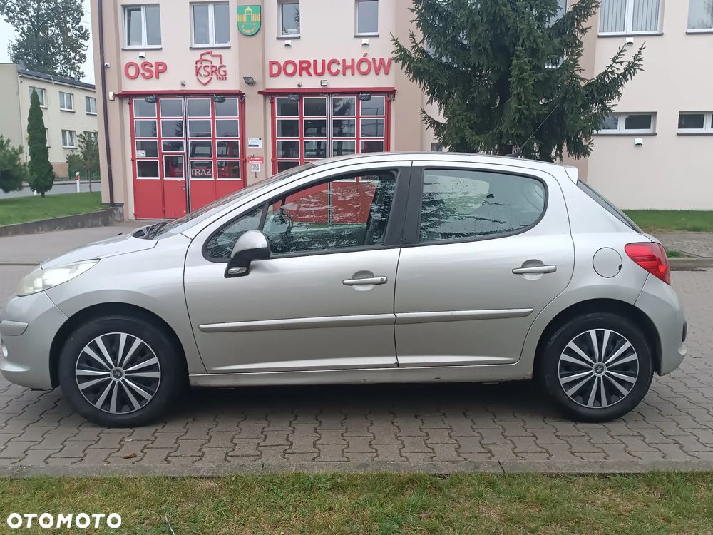 Peugeot 207
