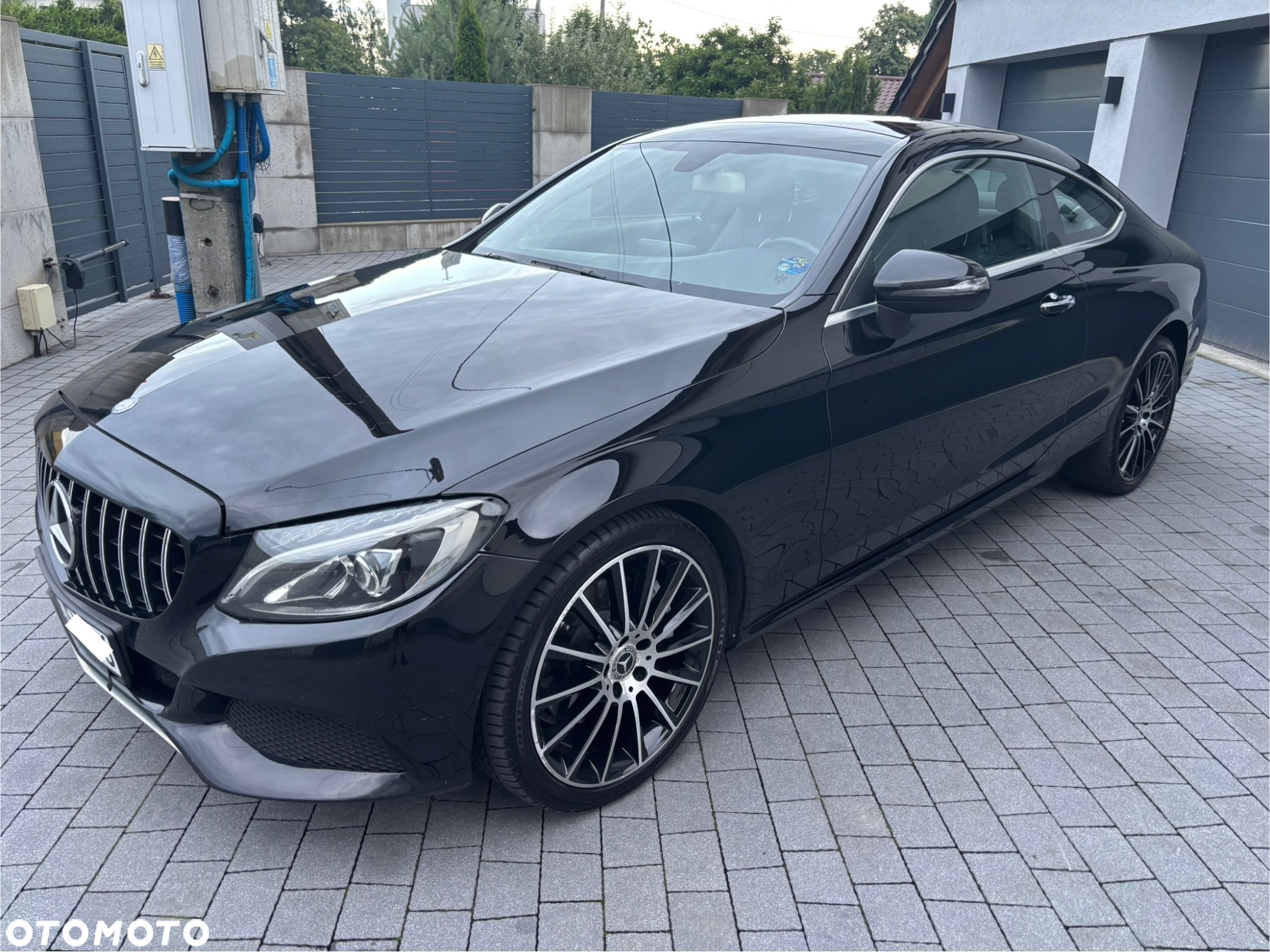 Mercedes-Benz Klasa C 300 Coupe 7G-TRONIC AMG Line - 3