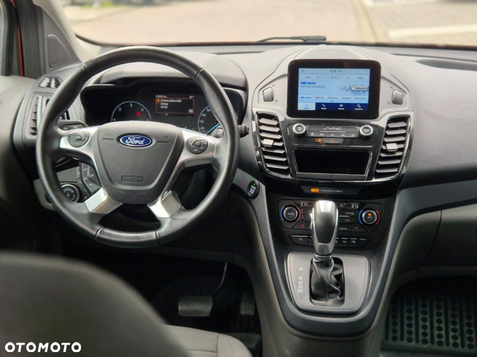 Ford Tourneo Connect - 21