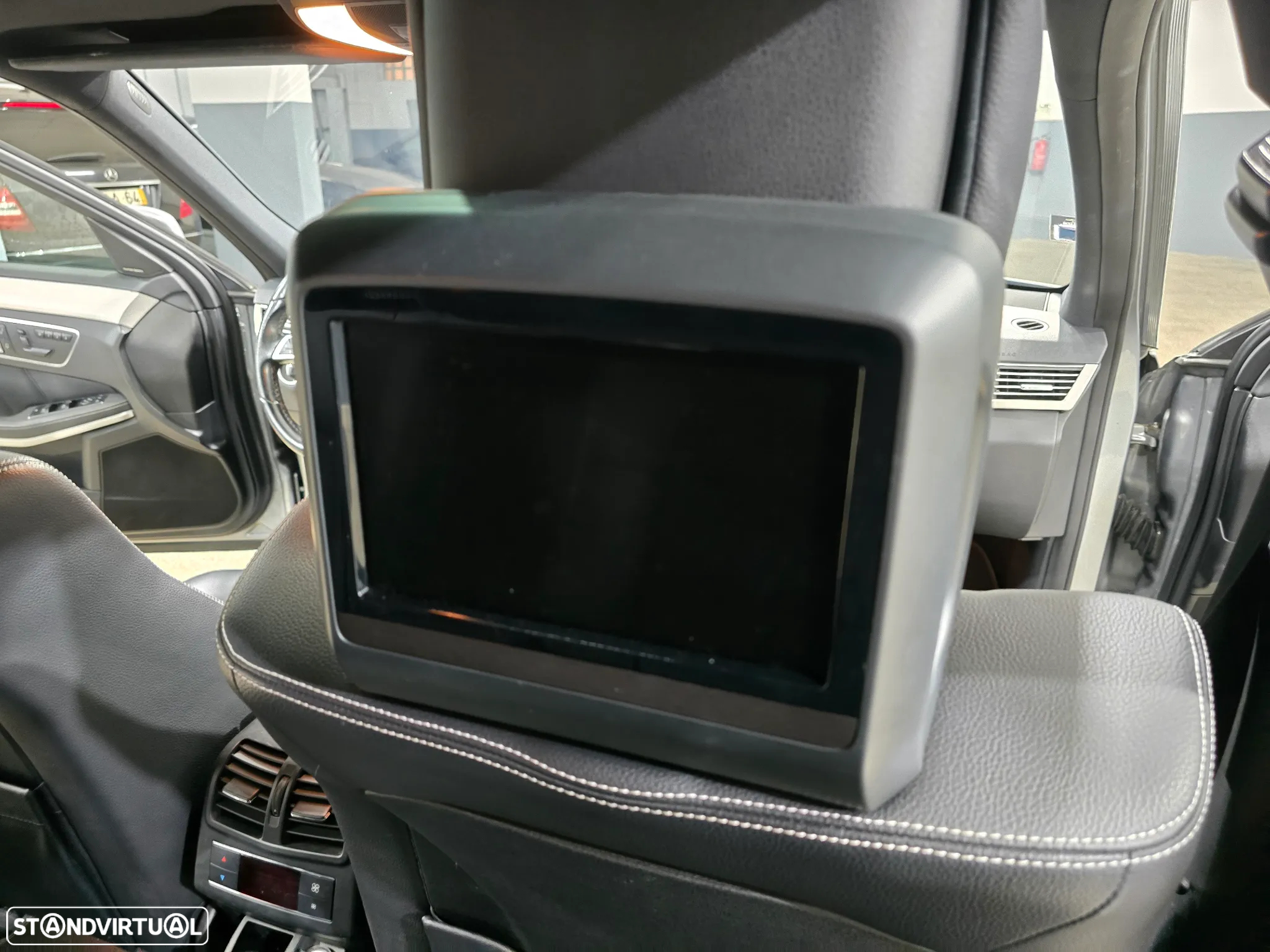 Mercedes-Benz E 250 CDi Avantgarde BlueEfficiency Auto. - 11