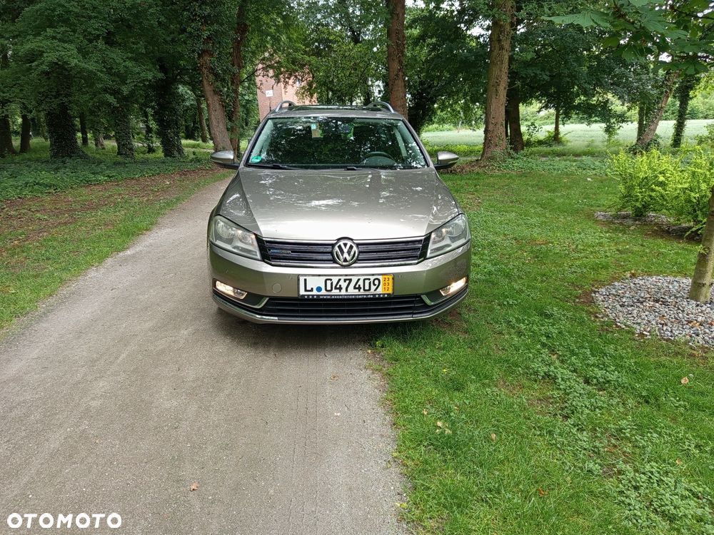 Volkswagen Passat - 3