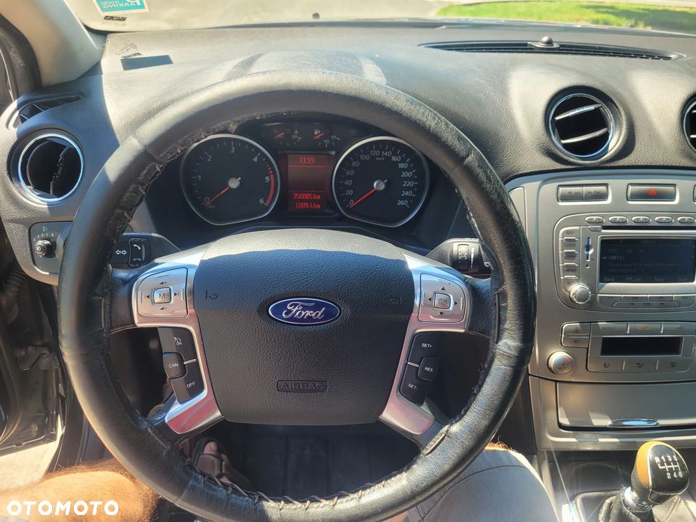Ford Mondeo - 19
