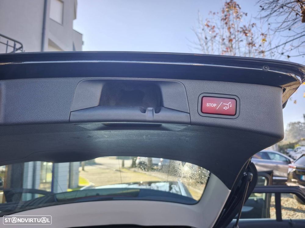 Mercedes-Benz C 220 ver-2-2-cdi-grand-edition-avantgarde - 26