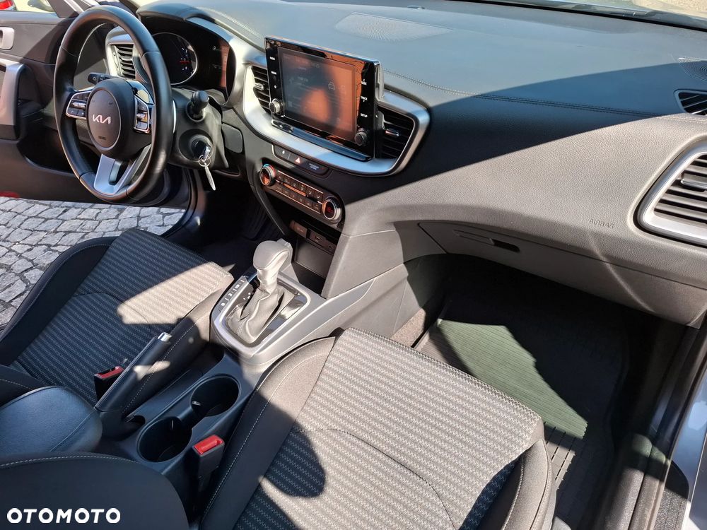 Kia Ceed 1.5 T-GDI M DCT - 27