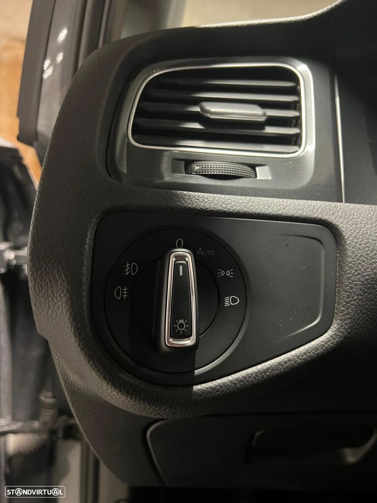 VW Golf Variant 1.6 TDi Confortline - 10