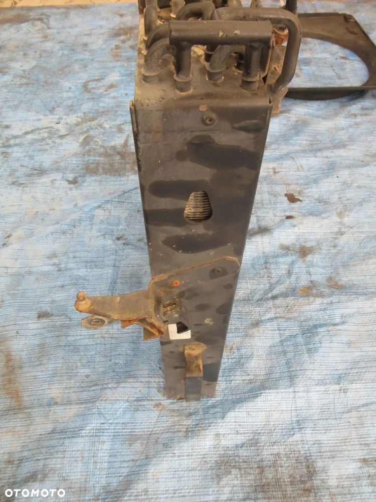 Chłodnica zespolona oleju klimatyzacji Case CVX130 Steyr CVT - 3