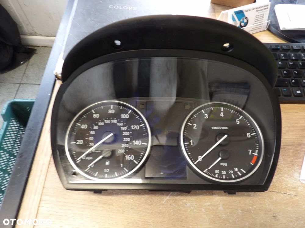 BMW - E92,E93 - LICZNIK , ZEGAR , PRĘDKOŚCIOMIERZ - 9220960 - 1