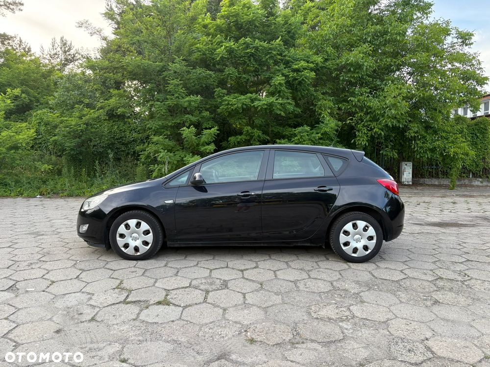 Opel Astra 1.7 CDTI Essentia - 2