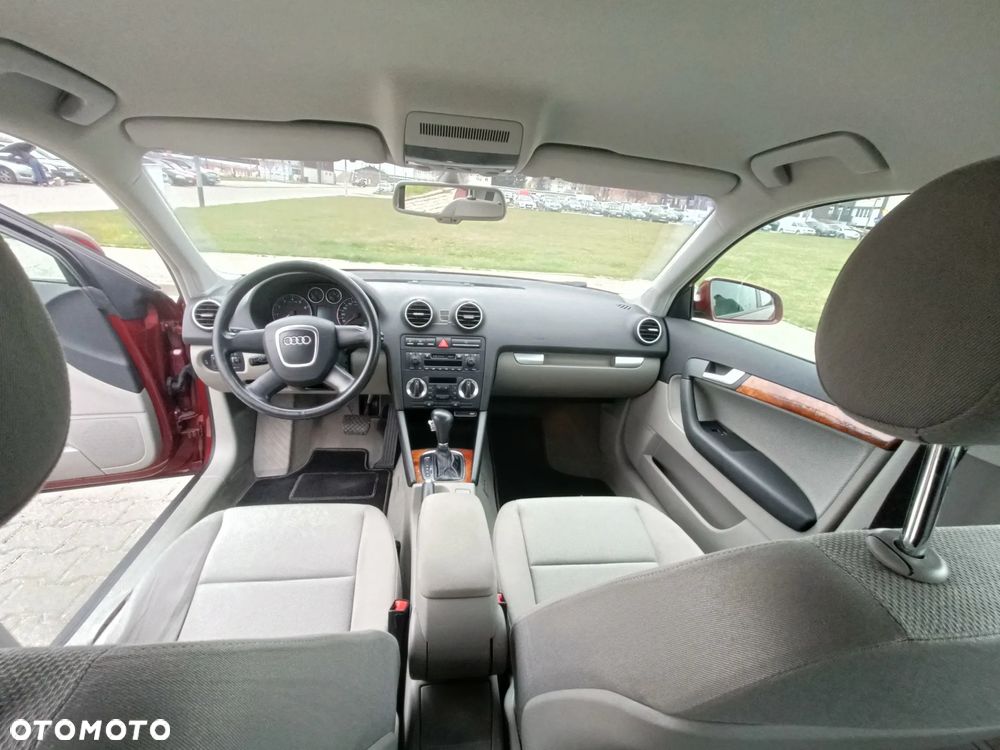 Audi A3 Sportback 2.0 FSI Attraction Tiptr - 8