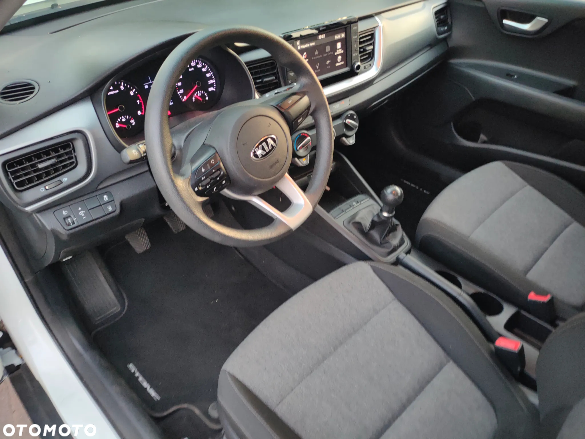 Kia Stonic 1.2 L - 32