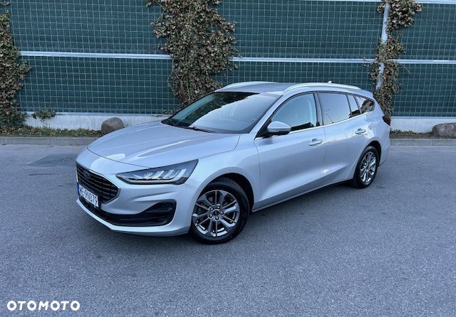 Ford Focus 1.0 EcoBoost Titanium X - 2