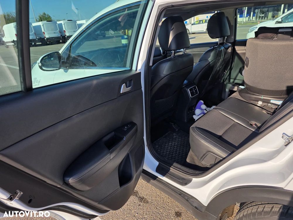 Kia Sportage - 13