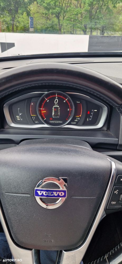 Volvo V60 D4 AWD Summum - 5