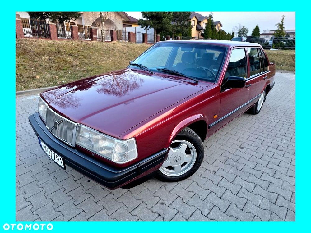 Volvo 945 - 1