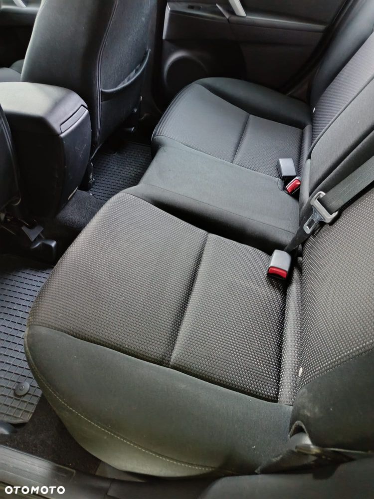 Mazda 3 1.6 Exclusive + - 10