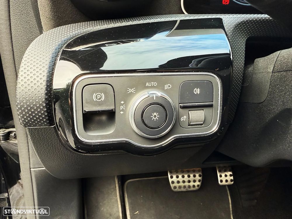 Mercedes-Benz A 180 d AMG Line Aut. - 19