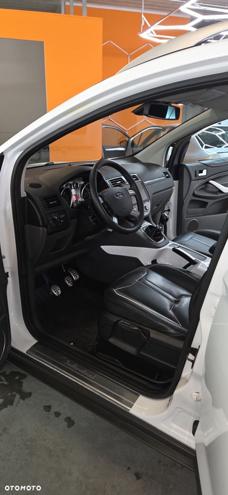 Ford Kuga 2.0 TDCi 4x4 Titanium - 1